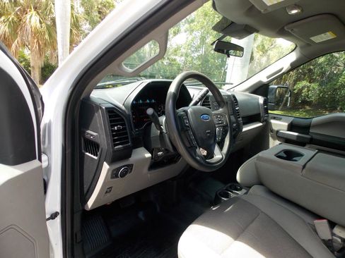 Used 2019 Ford F150 XL w/ Equipment Group 101A Mid AWD/4WD image 11