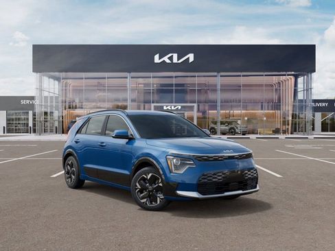 New 2025 Kia Niro Wind w/ Wind Preserve Package FWD image 8