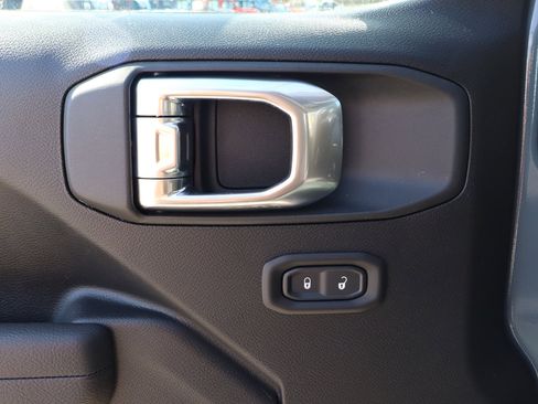 New 2026 Jeep Wrangler Sport AWD/4WD image 10