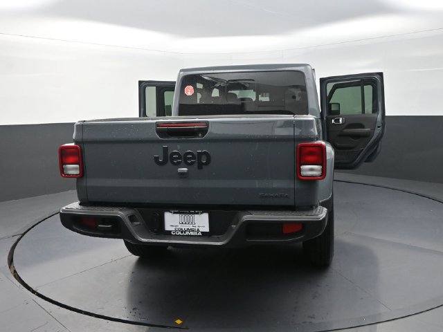 New 2026 Jeep Gladiator Sport AWD/4WD image 34