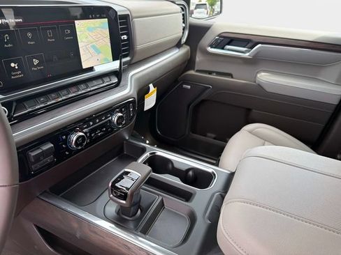 New 2026 GMC Sierra 1500 SLT AWD/4WD image 20