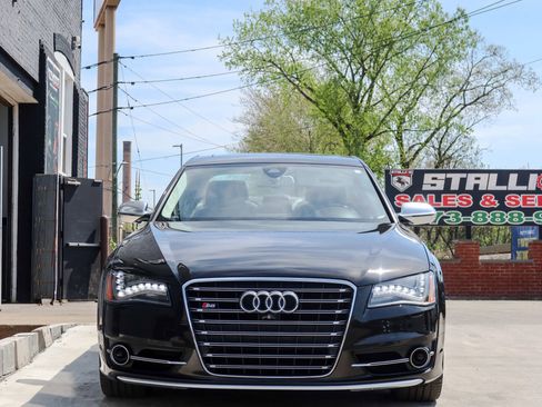Used 2013 Audi S8 w/ Full Leather Pkg AWD/4WD image 2