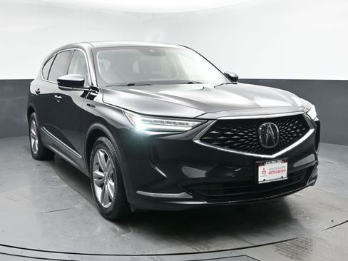 Used 2023 Acura MDX SH-AWD image 2