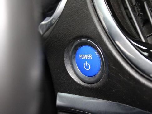 Used 2016 Chevrolet Volt Premier w/ Driver Confidence Package image 17