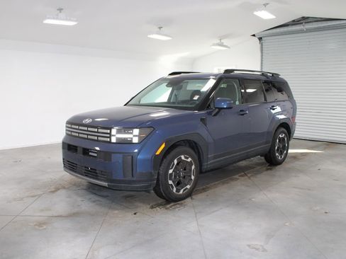 Used 2025 Hyundai Santa Fe SEL image 4