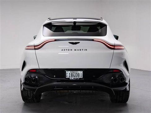 Used 2025 Aston Martin DBX 707 image 8