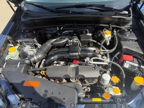 Used 2011 Subaru Forester 2.5X Premium w/ All-Weather Pkg image 9