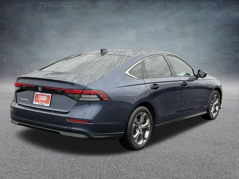Used 2023 Honda Accord EX image 3