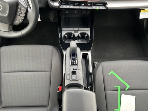 New 2026 Toyota Prius LE FWD image 13