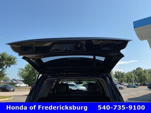 Used 2018 Toyota 4Runner Limited AWD/4WD image 16