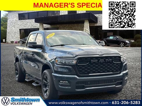 Used 2025 RAM 1500 Big Horn AWD/4WD image 1