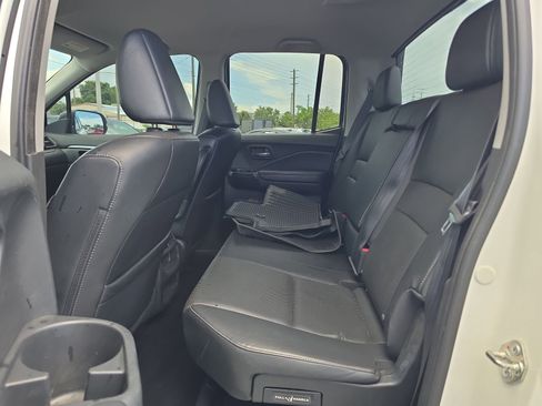 Used 2017 Honda Ridgeline RTL image 13