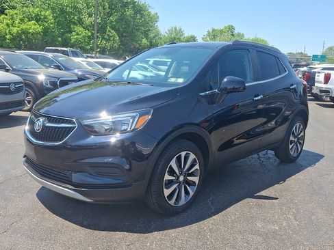 Used 2022 Buick Encore Preferred w/ Safety Package AWD/4WD image 3