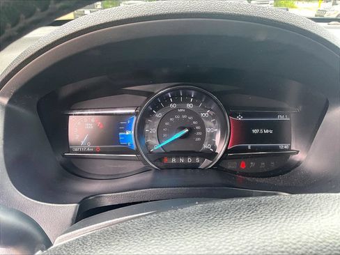 Used 2019 Ford Explorer Limited w/ Class III Trailer Tow Package AWD/4WD image 16