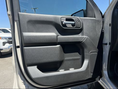 New 2026 Chevrolet Silverado 1500 Custom Trail Boss w/ LPO, Dark Essentials Package AWD/4WD image 15