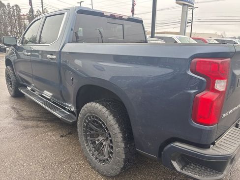 Used 2021 Chevrolet Silverado 1500 High Country w/ Technology Package image 6