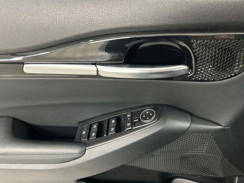 Certified 2024 Kia Seltos S image 11