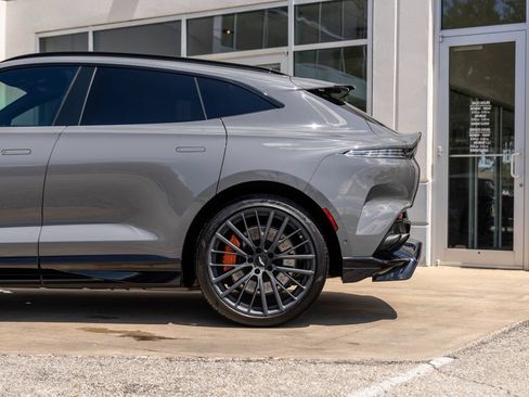 Used 2023 Aston Martin DBX 707 AWD/4WD image 17