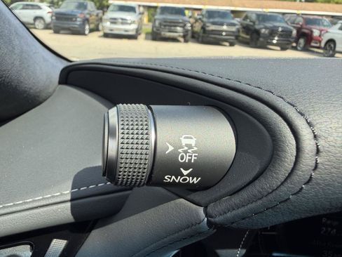 Used 2019 Lexus LS 500 RWD image 25