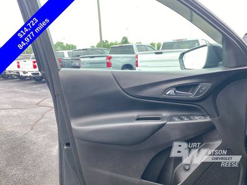 Used 2020 Chevrolet Equinox LT w/ Driver Convenience Package FWD image 16