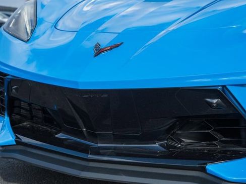 Used 2022 Chevrolet Corvette Stingray Premium Conv w/ Z51 Performance Package image 11