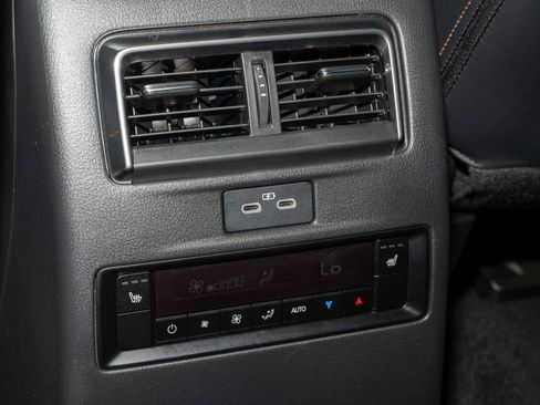 Used 2025 MAZDA CX-90 3.3 Turbo S w/ Premium Package image 18