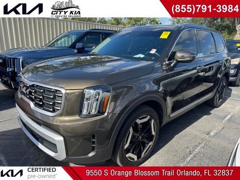 Certified 2025 Kia Telluride S FWD image 1
