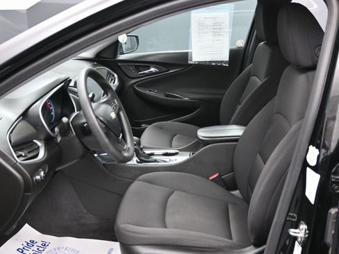 Used 2023 Chevrolet Malibu LT image 16