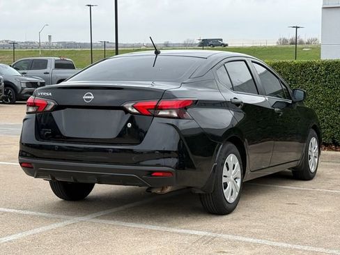 Certified 2025 Nissan Versa S w/ Trunk Package image 9