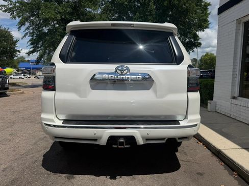 Used 2017 Toyota 4Runner Limited RWD image 6