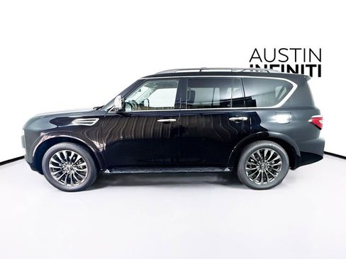 Used 2023 Nissan Armada Platinum w/ Captain's Chairs Package image 4