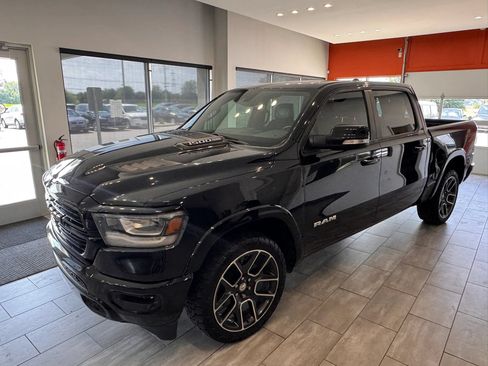 Used 2021 RAM 1500 Laramie AWD/4WD image 9