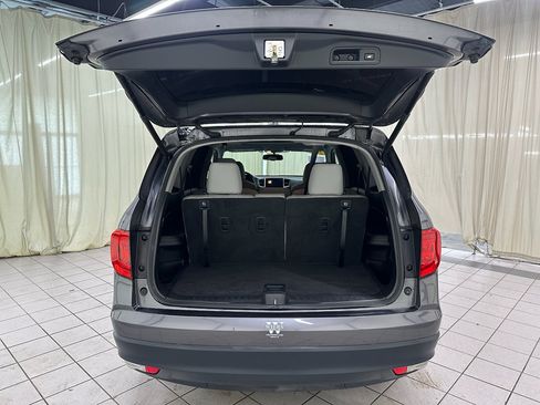 Used 2017 Honda Pilot EX-L image 8