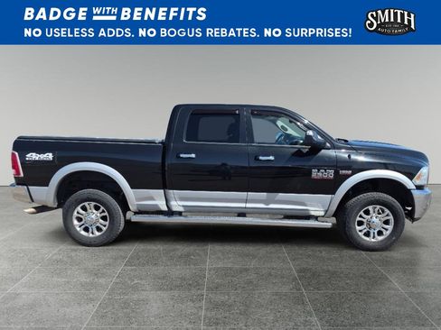 Used 2017 RAM 2500 Laramie w/ Snow Chief Group AWD/4WD image 3