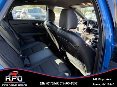 Used 2022 Kia Forte GT image 15