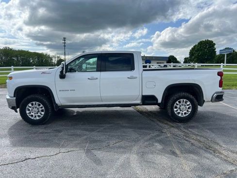 Used 2022 Chevrolet Silverado 2500 LTZ w/ LTZ Plus Package AWD/4WD image 8
