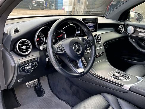 Used 2018 Mercedes-Benz GLC 300 4MATIC Coupe image 17