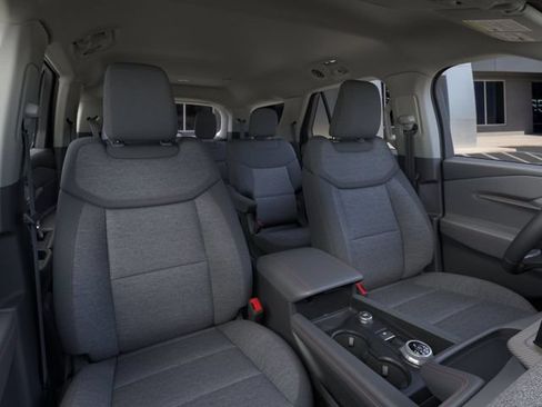 New 2026 Ford Explorer Active RWD image 10