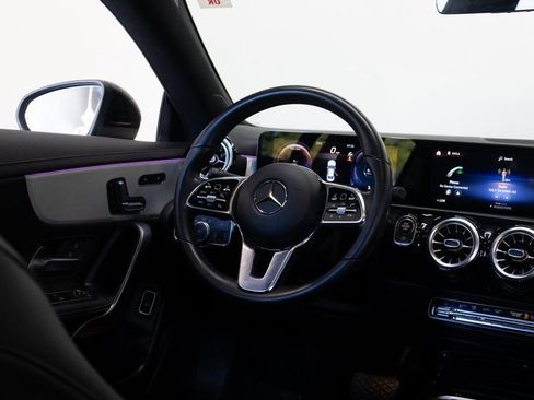 Used 2023 Mercedes-Benz CLA 250 image 24