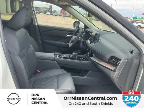 New 2026 Nissan Rogue Platinum w/ Platinum Premium Package AWD/4WD image 11