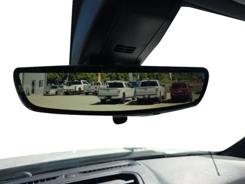 Used 2020 Chevrolet Silverado 2500 High Country w/ Technology Package AWD/4WD image 36