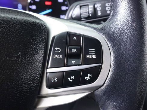 Used 2023 Ford Explorer XLT w/ Equipment Group 202A image 13