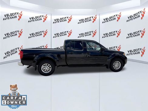 Used 2018 Nissan Frontier SV RWD image 3