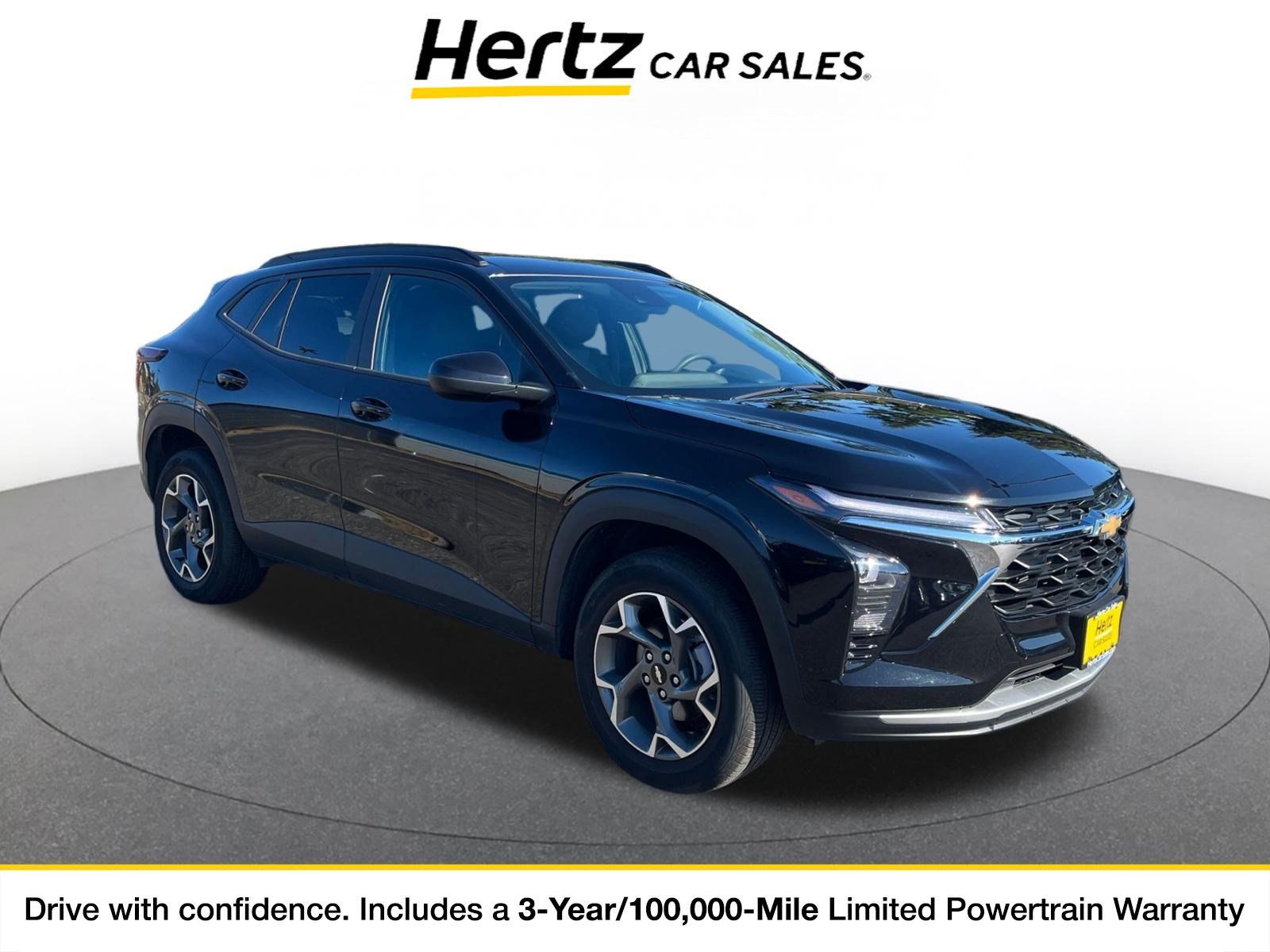 Used 2025 Chevrolet Trax LT FWD image 1