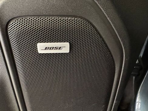 Used 2020 Chevrolet Silverado 2500 LTZ w/ LTZ Premium Package image 32