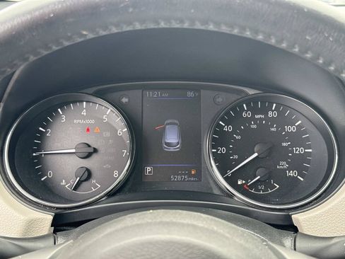 Certified 2019 Nissan Rogue Sport SL w/ Premium Package FWD image 29