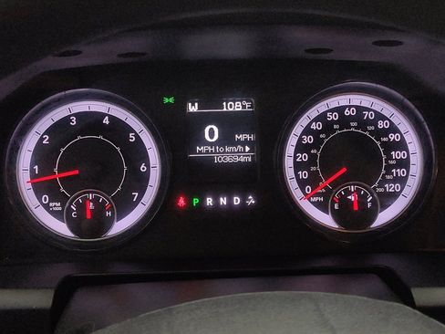 Used 2022 RAM 1500 Classic SLT AWD/4WD image 23