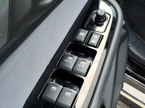 Used 2018 Subaru Legacy 2.5i Sport AWD/4WD image 11