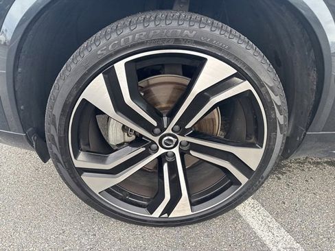 Used 2021 Volvo XC90 T6 R-Design w/ Advanced Package image 12