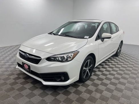 Used 2022 Subaru Impreza Premium AWD/4WD image 2